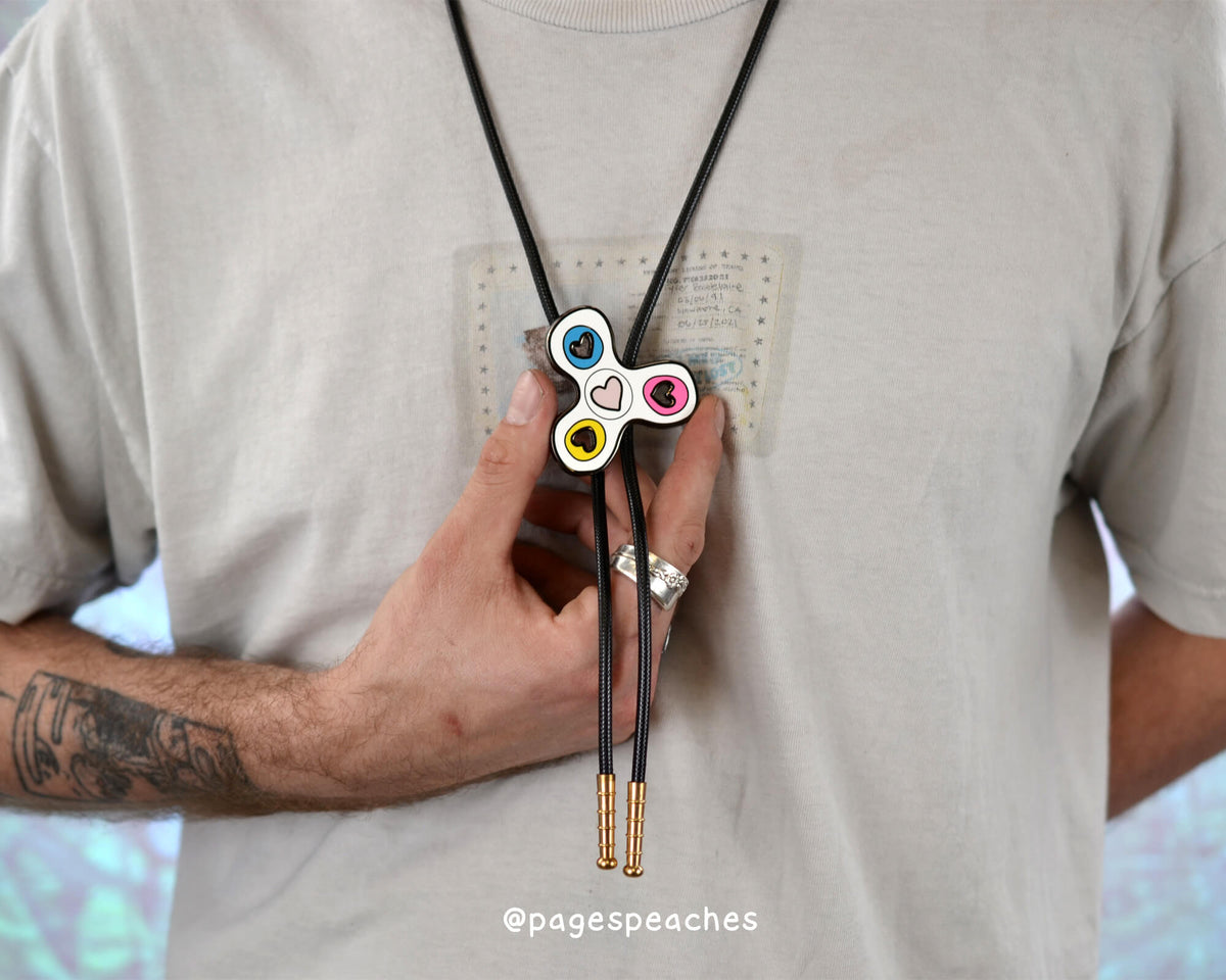 Fidget Bolo Tie