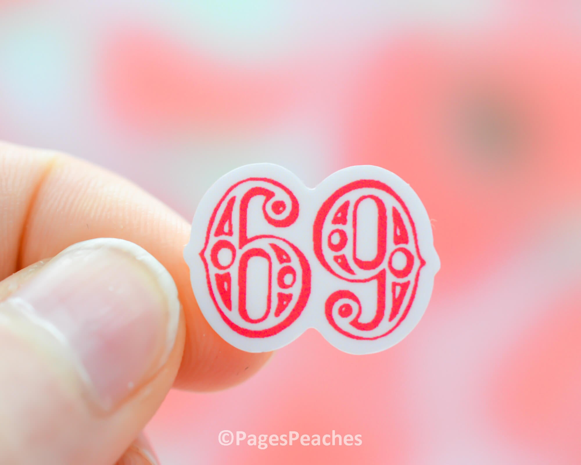Mini Pink Bimbo Heart Sticker - Pages Peaches